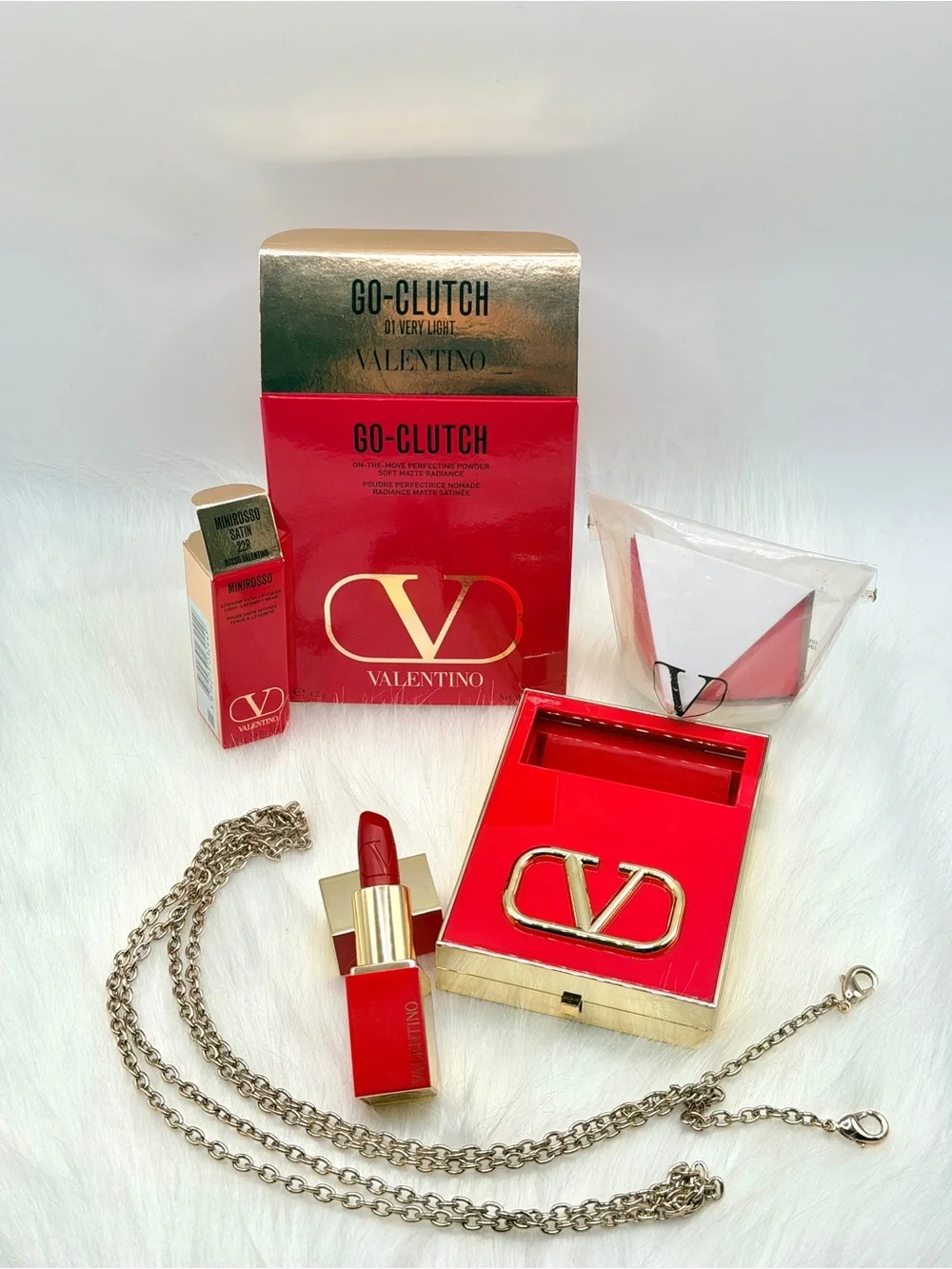 DISCONTINUED Valentino Go-Clutch Powder 01 Very Light 22R MiniRosso Lip + Sponge